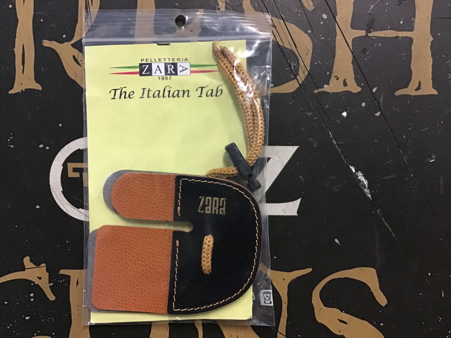 Tab Zara Finger Tab