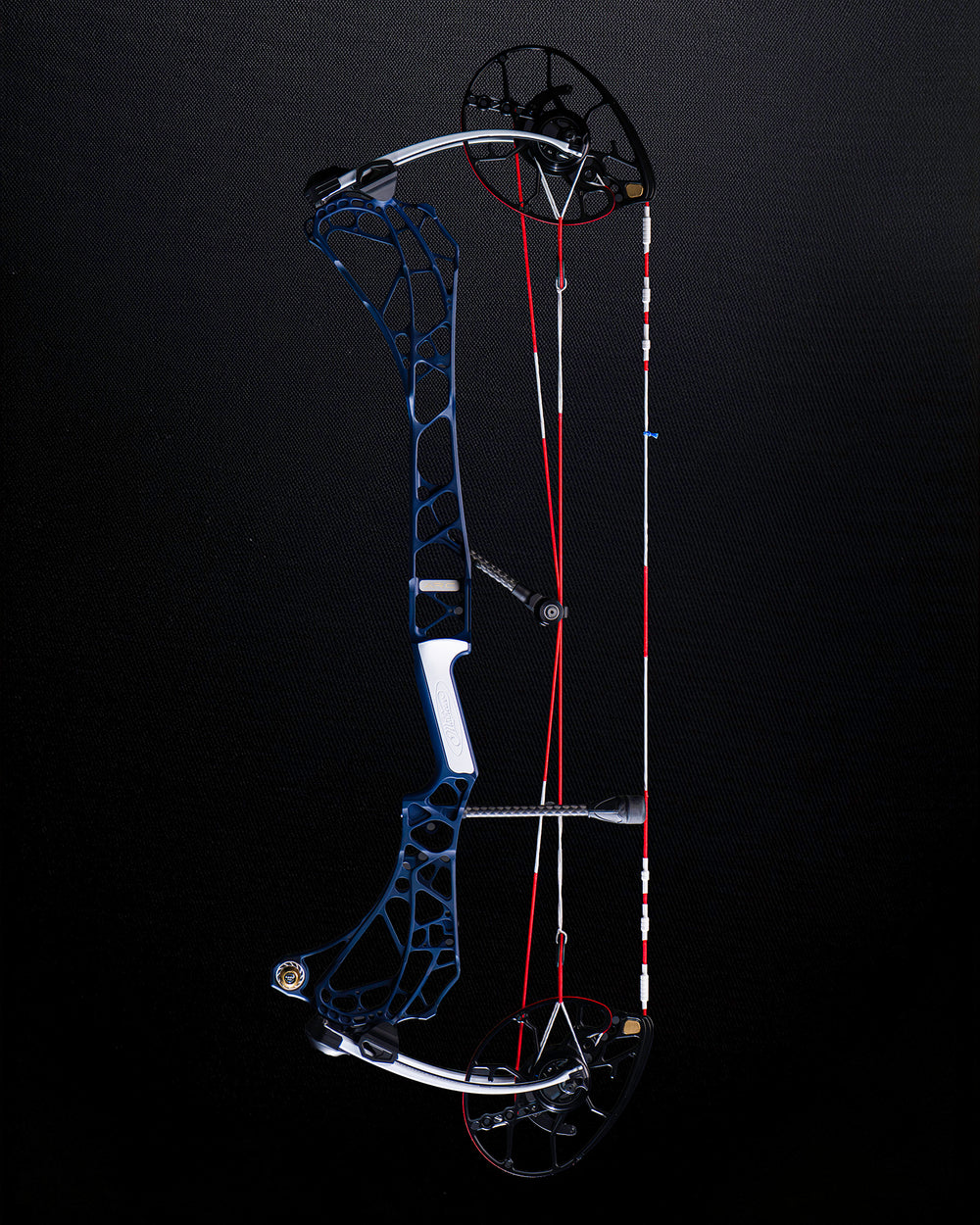Mathews ARC 34 1776 Limited Edition Compound Bow, Right Hand, 28", 70 lb
