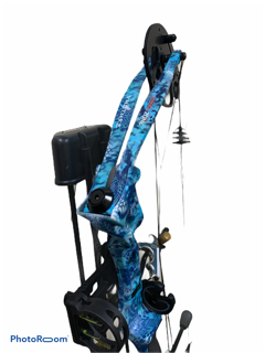 Compound Bow RZ Vulture RTS 5A Hard Case Package